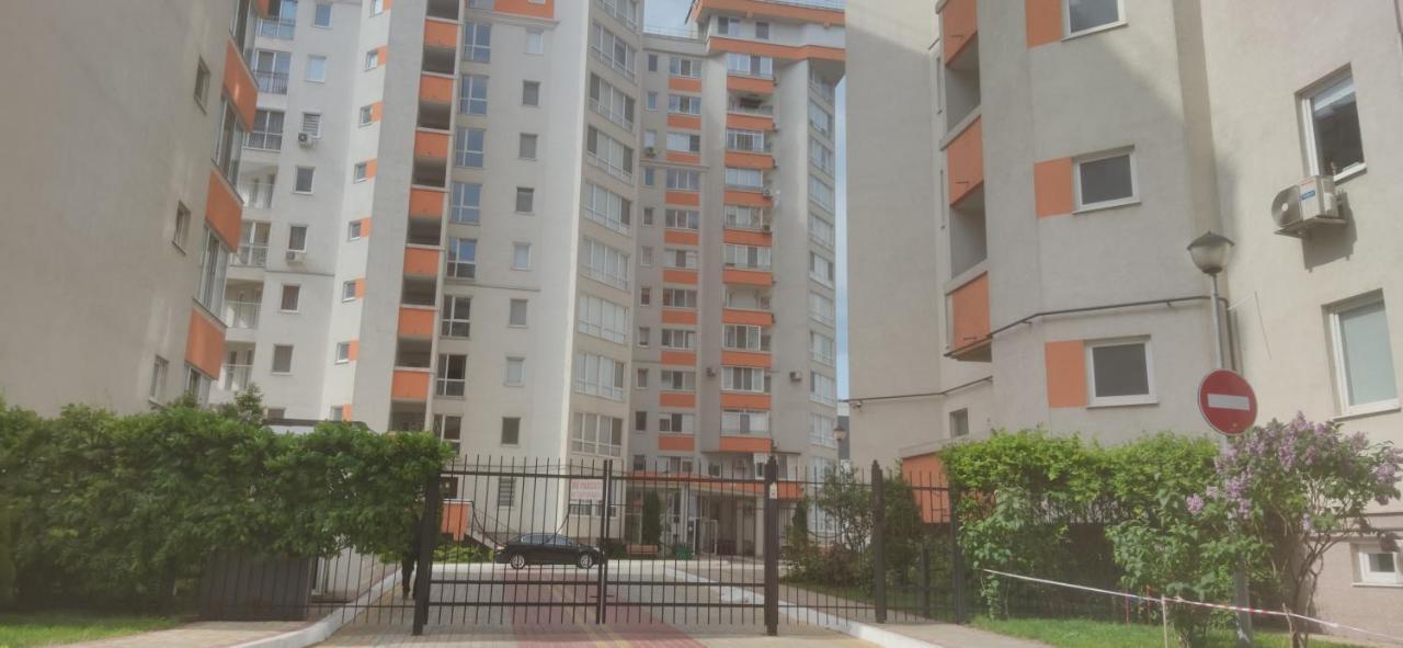 Inessa Center Guest Penthhouse Apartment Chisinau Exterior foto